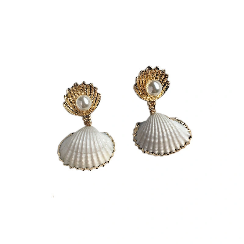 Beach Shell Earrings Female Pearl Studs Vintage Accessory