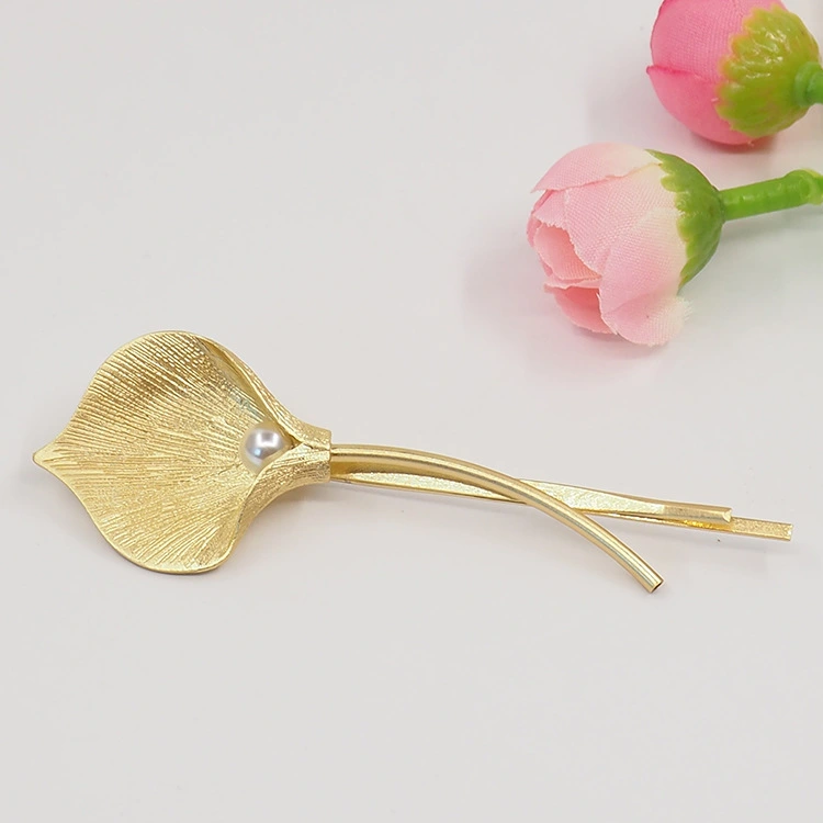 Spring And Summer New Tulip Metal Hairpin