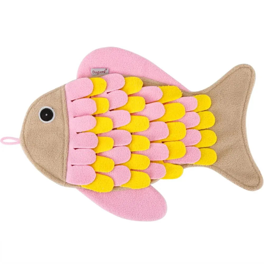 Fish-shaped sniffing blanket training cat toy sniffing pad