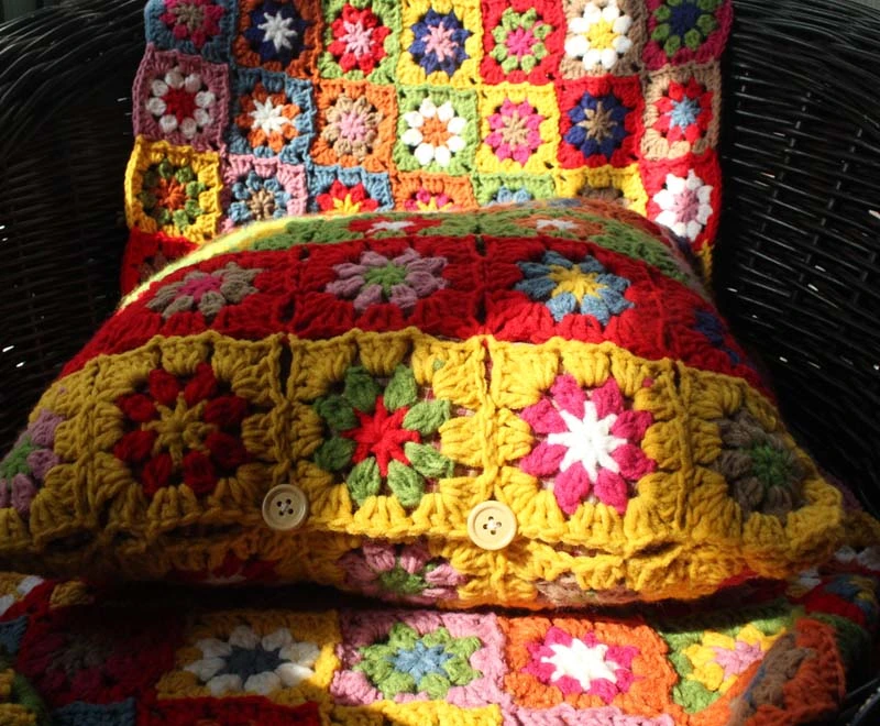 Hand crochet flower crochet bedside pillow