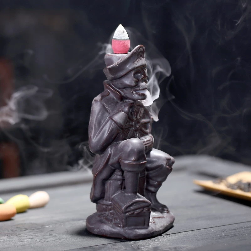 Character Skull Pirate Skull Pirate Backflow Incense Burner