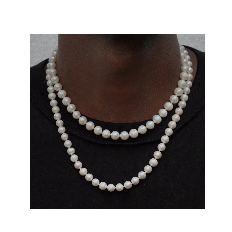 Natural pearl necklace