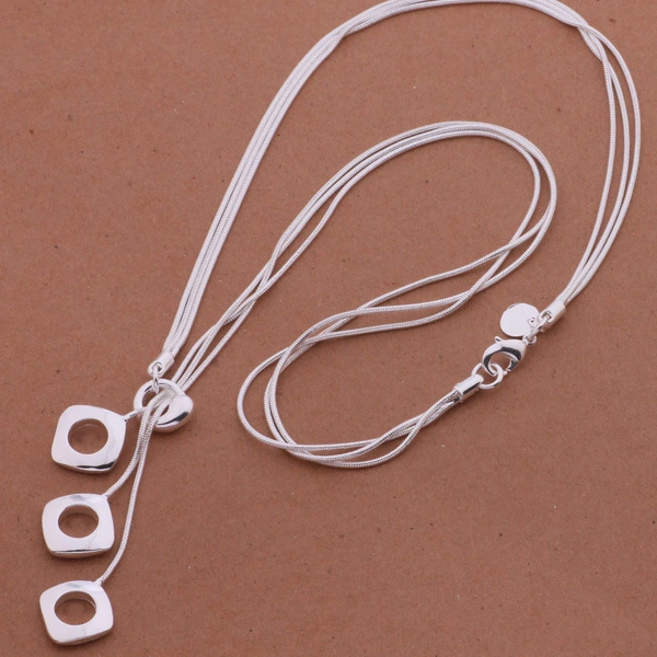 Three snake bone radius necklace