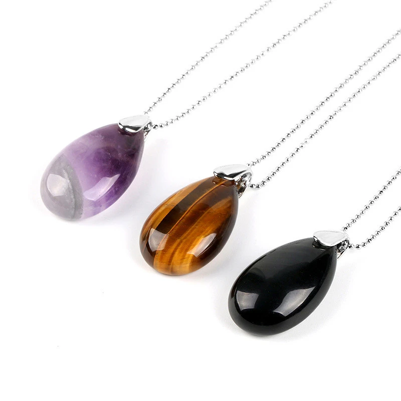 Crystal drop pendant necklace