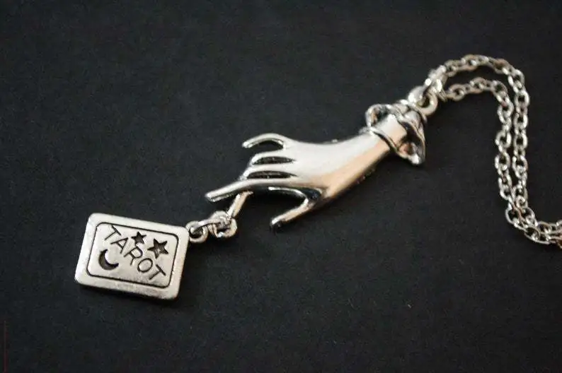 European And American Gothic Tarot Necklace