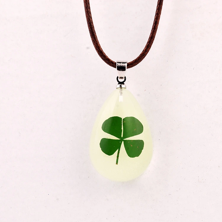 Water Drop Four-Leaf Clover Luminous Pendant Necklace