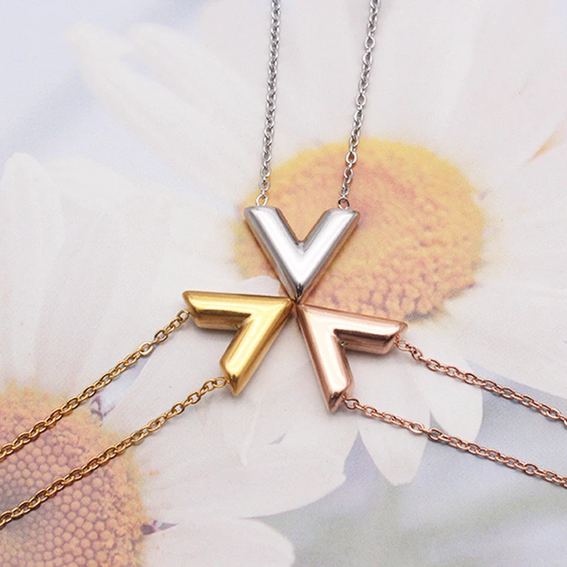 Korean Fashion Simple V-shaped Necklace