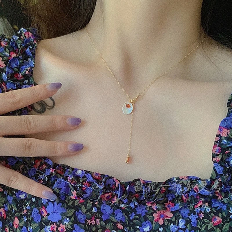 Vintage Elegant Natural Shell Zircon Necklace Clavicle Chain