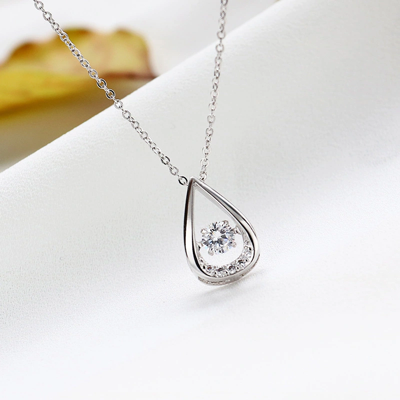 Necklace Heart Jewelry Rotating Water Drop Heart Necklace