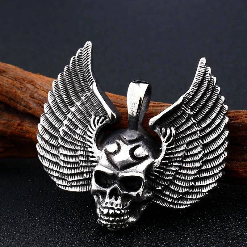 Titanium Steel Domineering Men's Punk Style Pendant Personalized Feather Skull