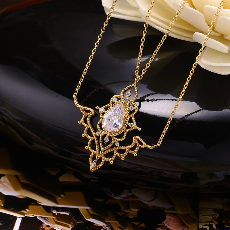 5 Silver Inlaid Zircon Fashion V-shaped Drop-shaped Chain Set Of Women