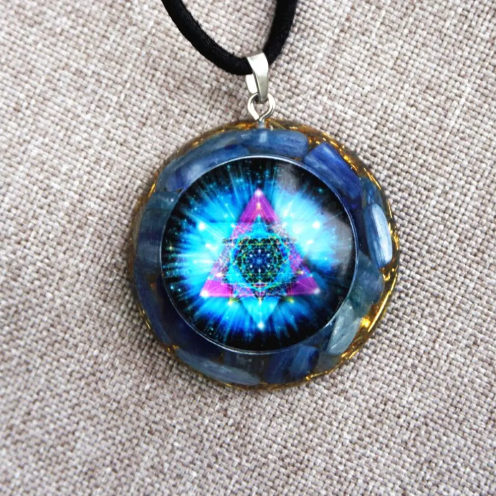 Handmade Epoxy Ogan Energy Gem Pendant Meditation Energy Stone Fashion Necklace Pendant