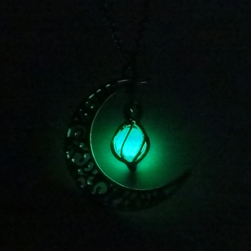 Fashion All-match Luminous Hollow Necklace Female Halloween Accessories