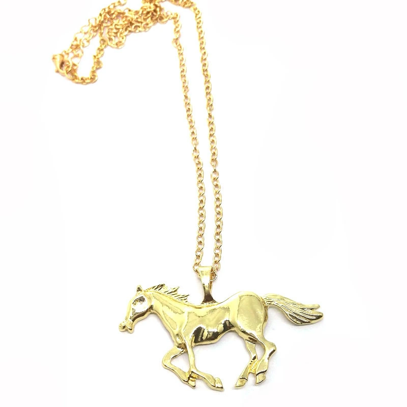 Alloy pony necklace