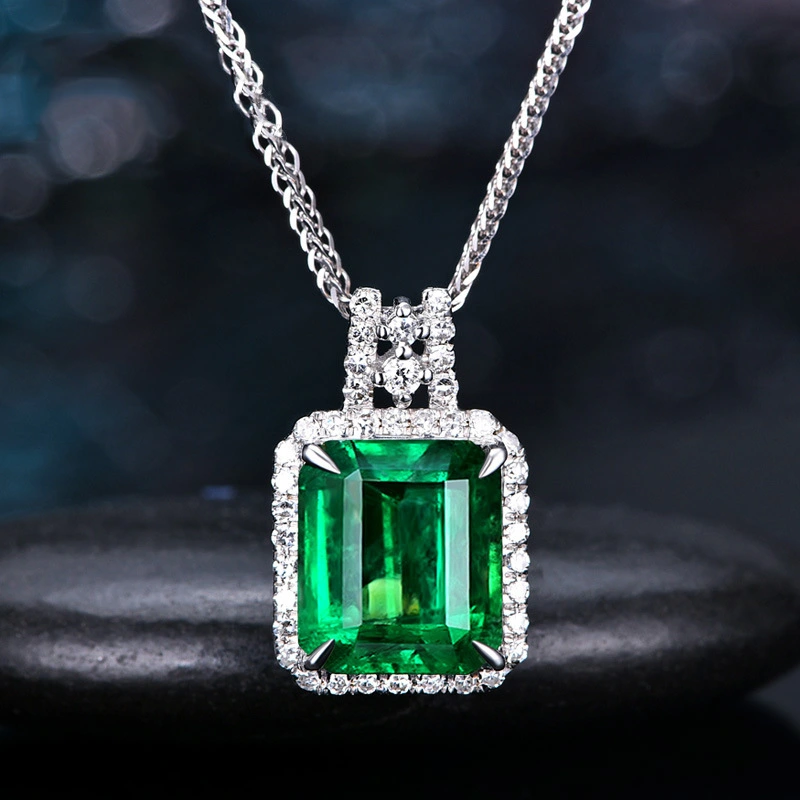 Grandmother Green Diamond Zircon Pendant Necklace Jewelry