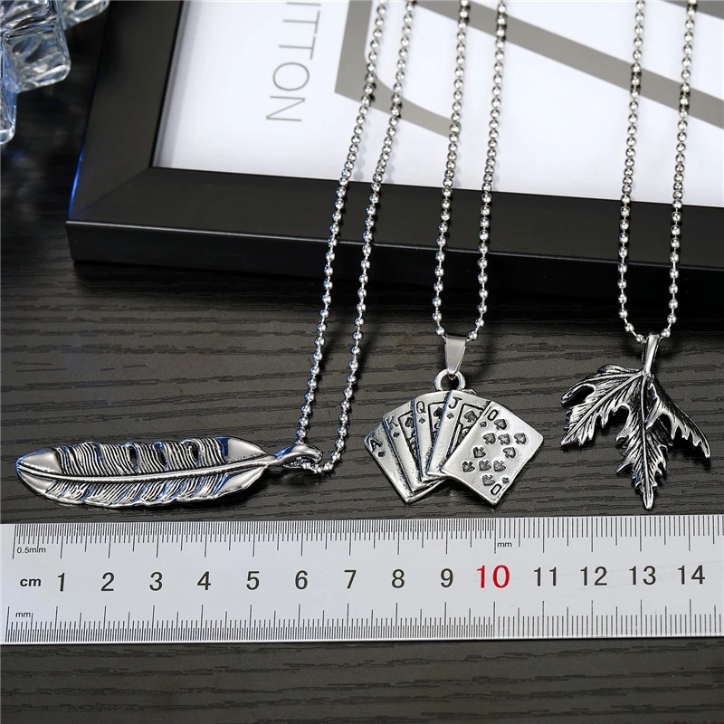 Personalized Retro Feather Maple Leaf Playing Card Necklace