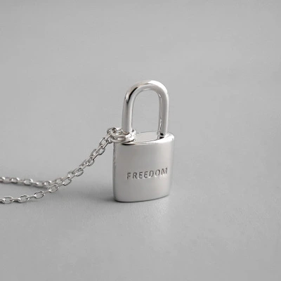 Love Lock Pendant Clavicle Necklace