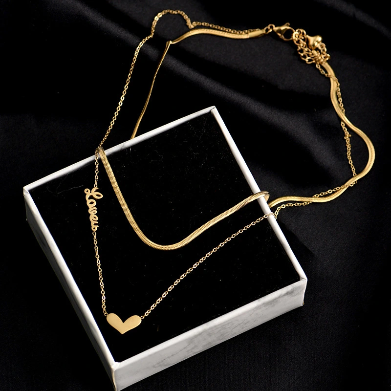 Female simple and versatile non-fading clavicle chain