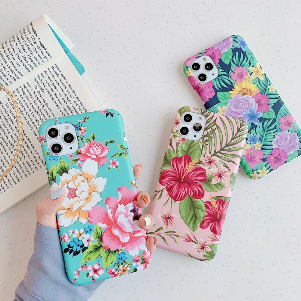 Retro literary flower leaf phone case