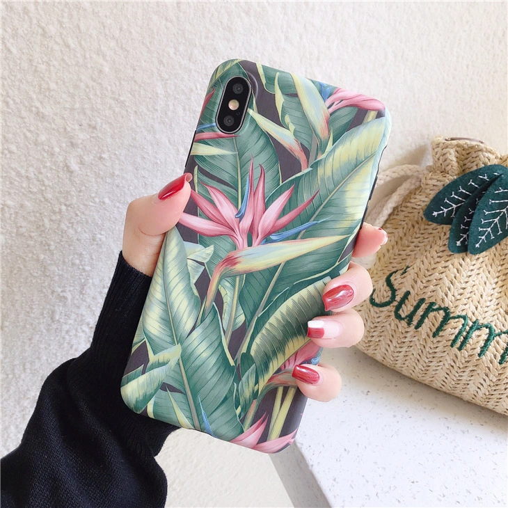 Vintage palm-leaf phone case