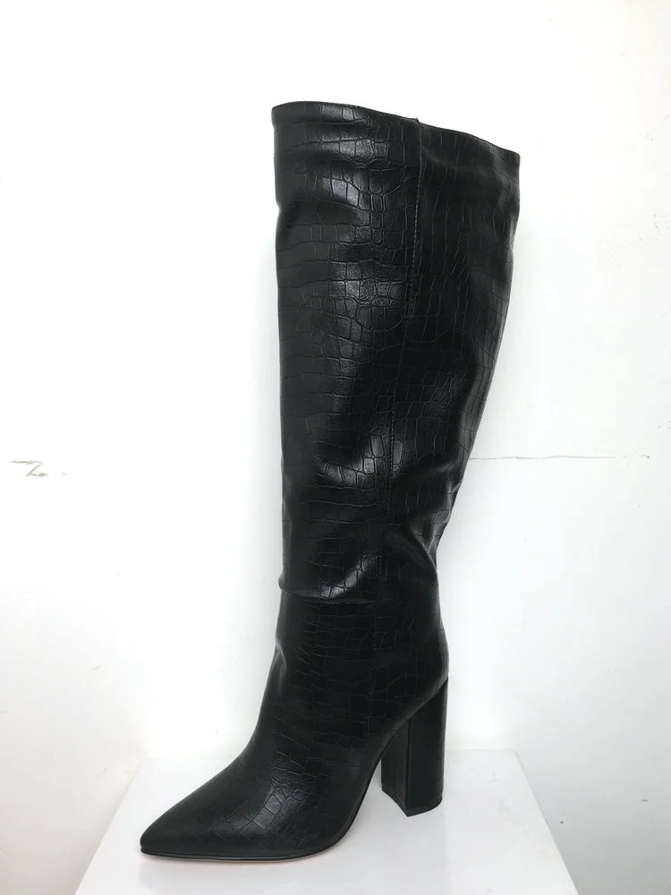 Large high boots, Knight boots