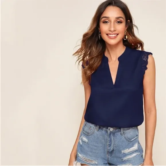 V-neck ladies summer sleeveless top and shirt