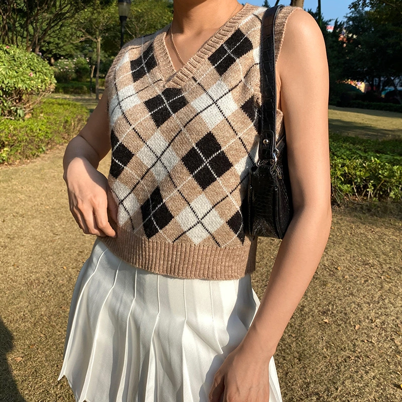 Diamond Lattice Thin Knitted Vest For Women