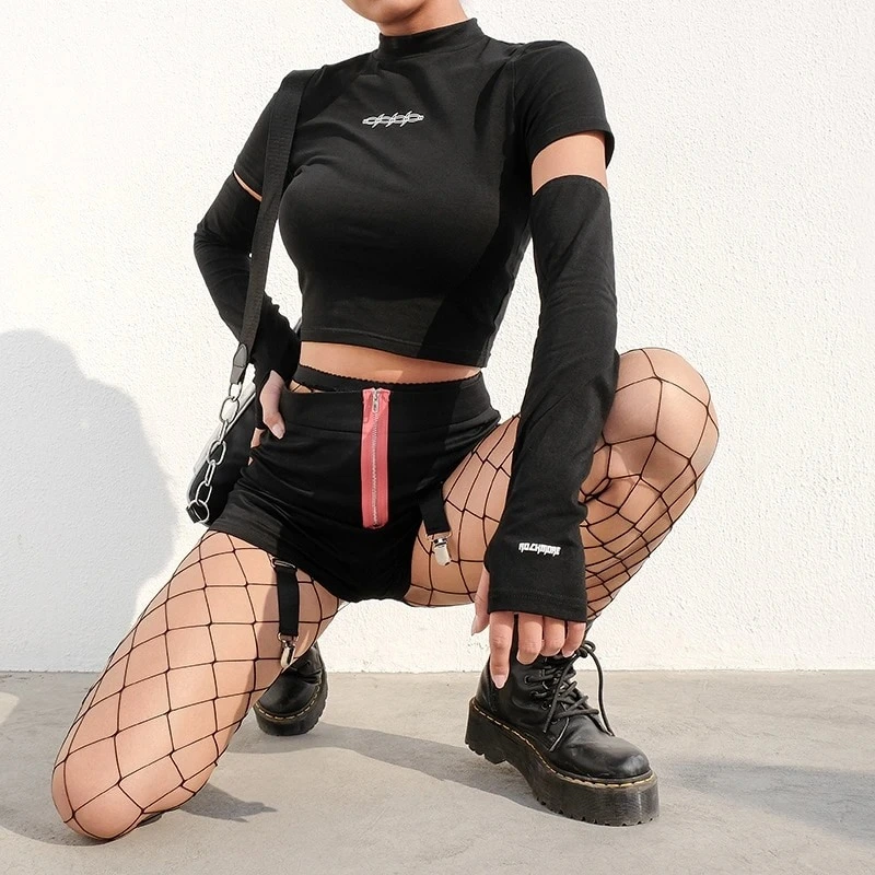 T-shirt with exposed top
