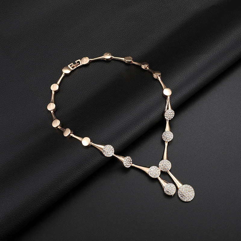 Four-piece Fashion Retro Accessories Crystal Jewelry
