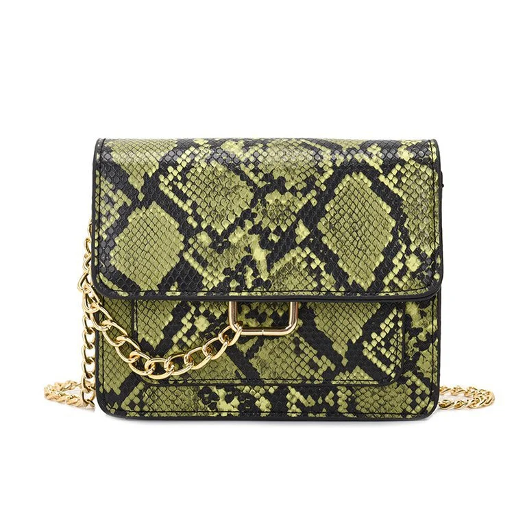 Leopard print chain shoulder bag