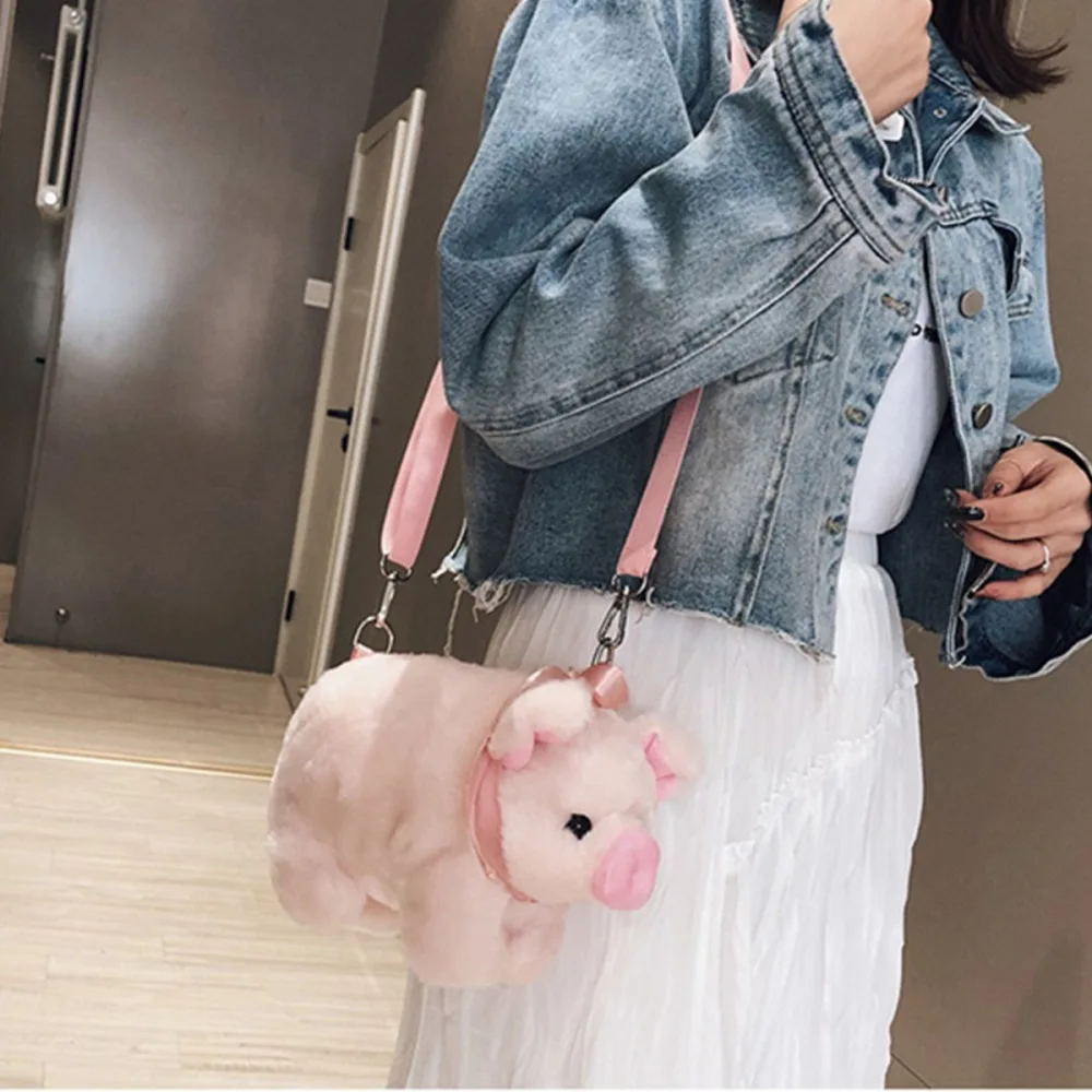 Fashionable And Personalized Piggy Shoulder Bag For Ladies