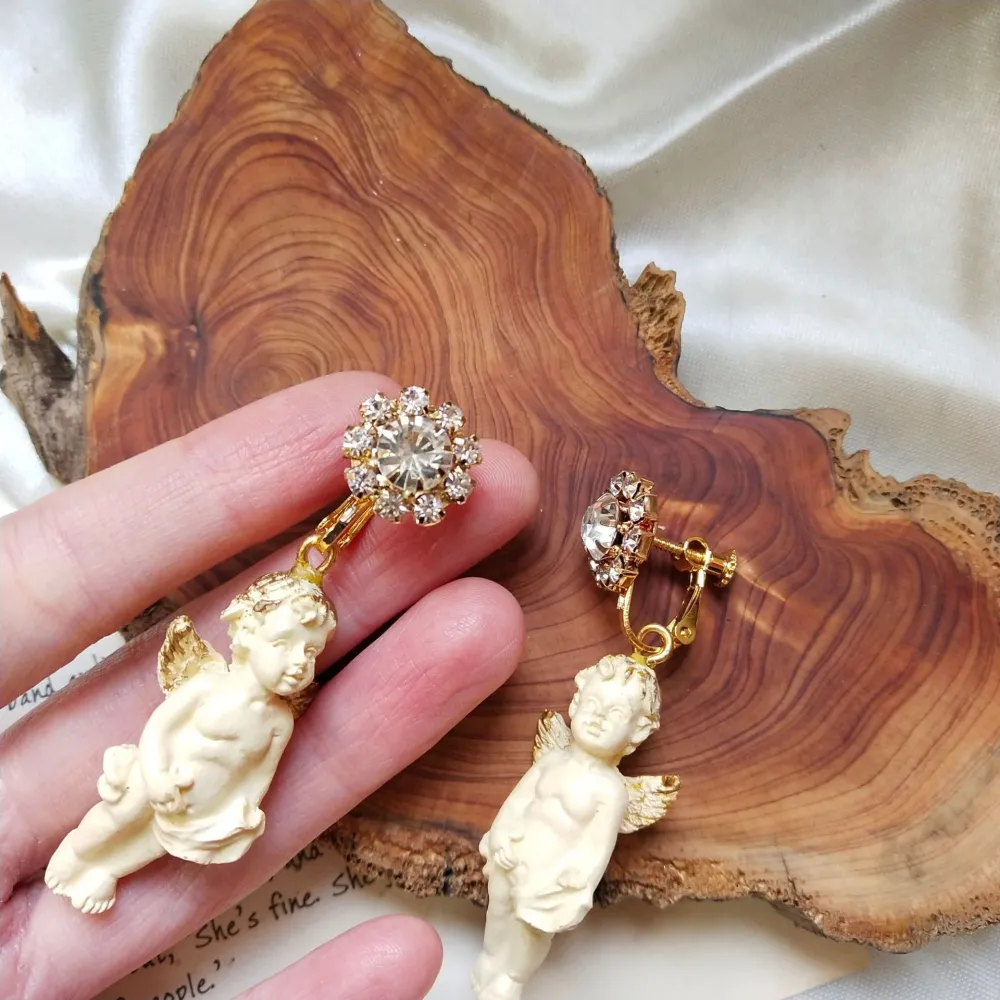 Vintage Embossed Resin Angel Rhinestone Earrings