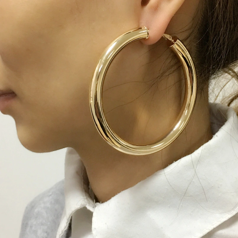 European And American Fashion Circle Earrings