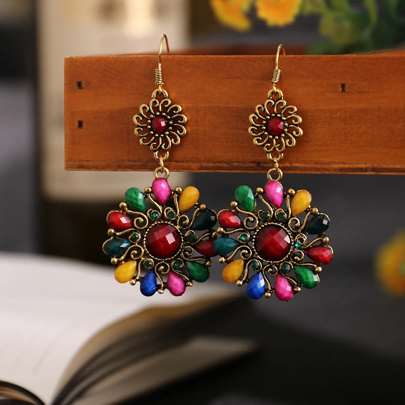 European And American Ethnic Style Individual Earrings With Diamond Temperament