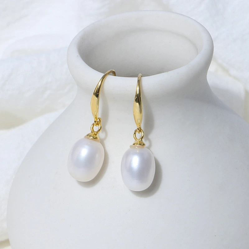 Silver Freshwater Pearl Ear Hooks Show Temperament All-Match Drop-Shaped Earrings