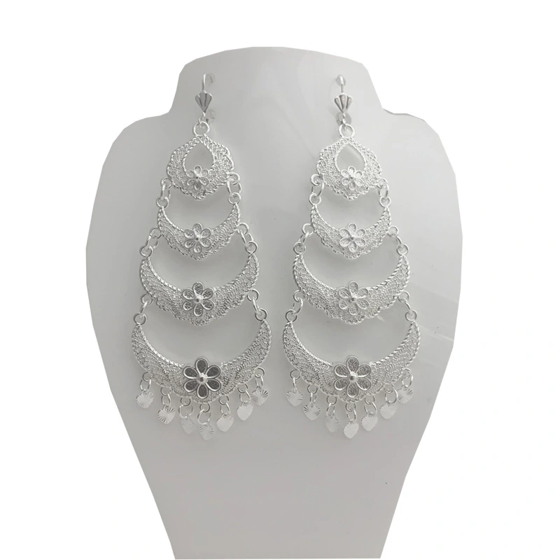 Arabian Court Temperament Earrings