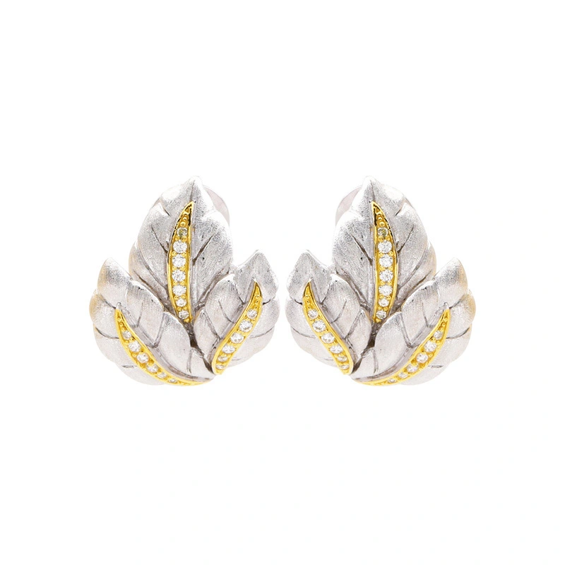 Luxury Craftsmanship Leaf Separation Hollow Earrings