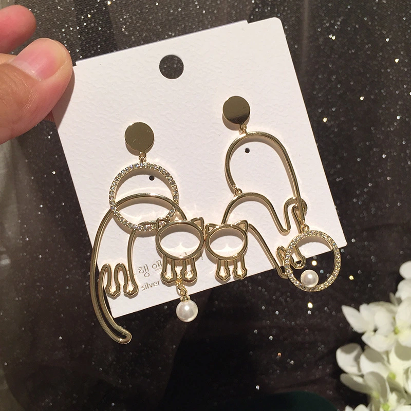 Asymmetric Cat Earrings Hollow Pattern