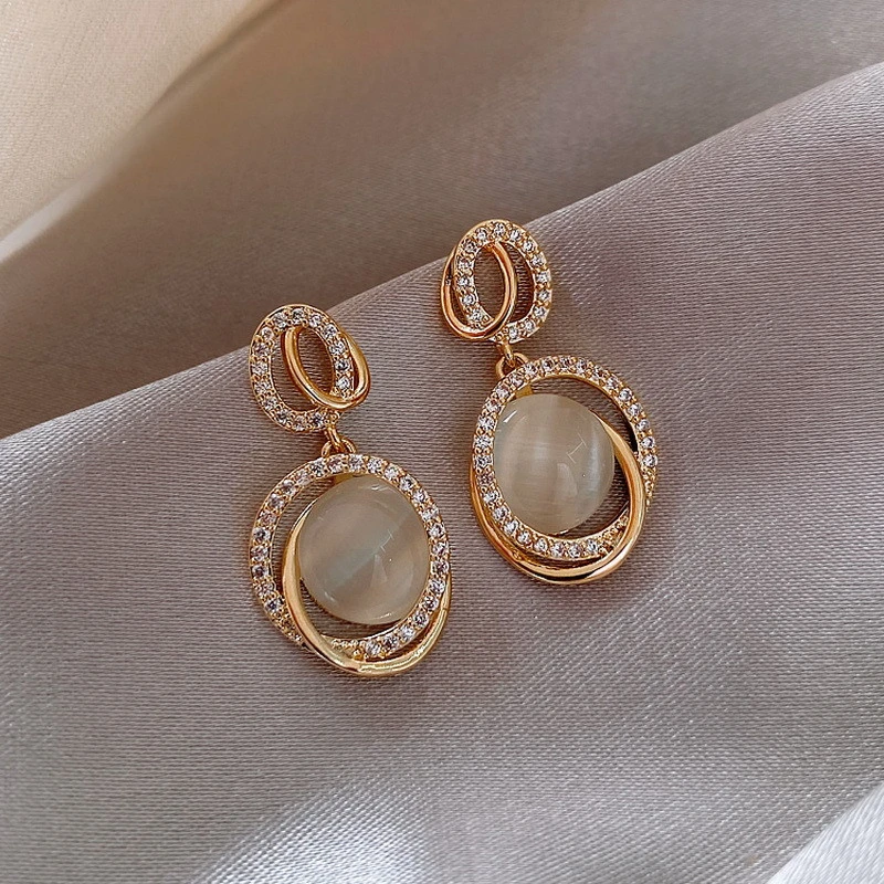 All-match Irregular Pearl Ear Hoop Earrings