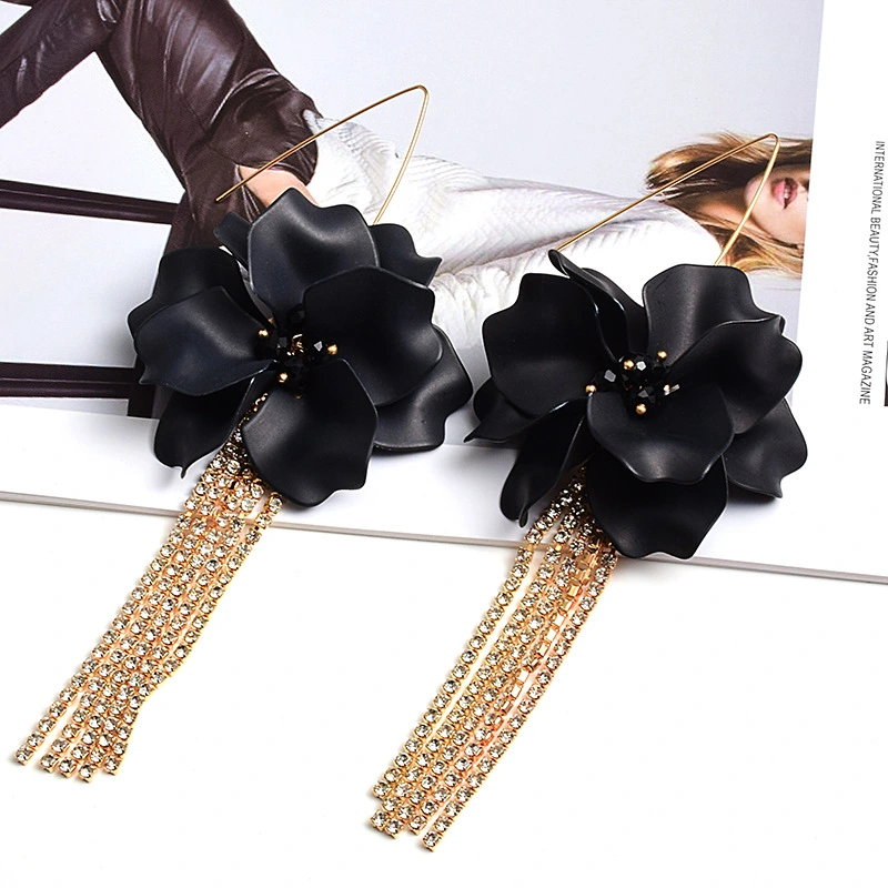 European And American Fashion Flower-shaped Long Rhinestone Chain Earrings