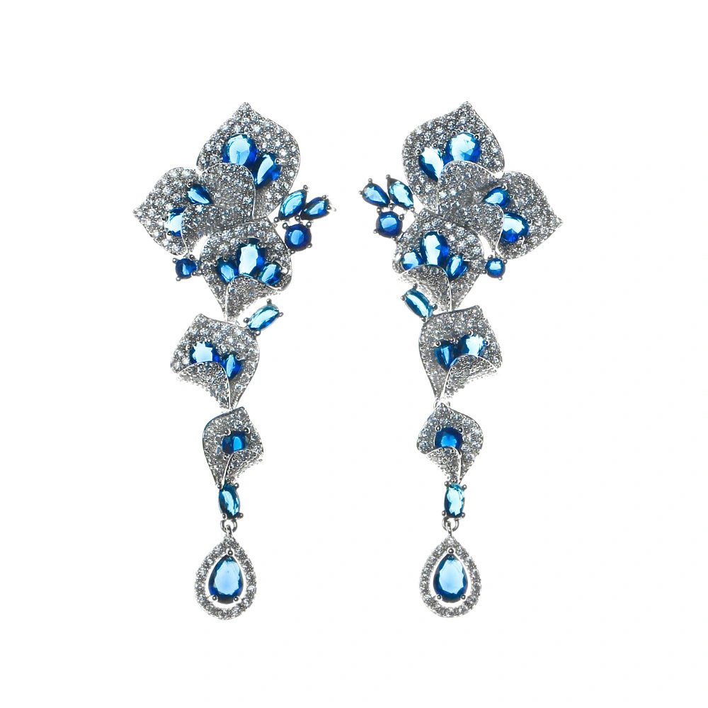 European And American Retro Sapphire Earrings