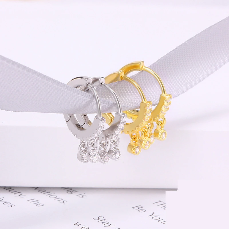 Fashionable Set Diamond Ring Ear Buckle