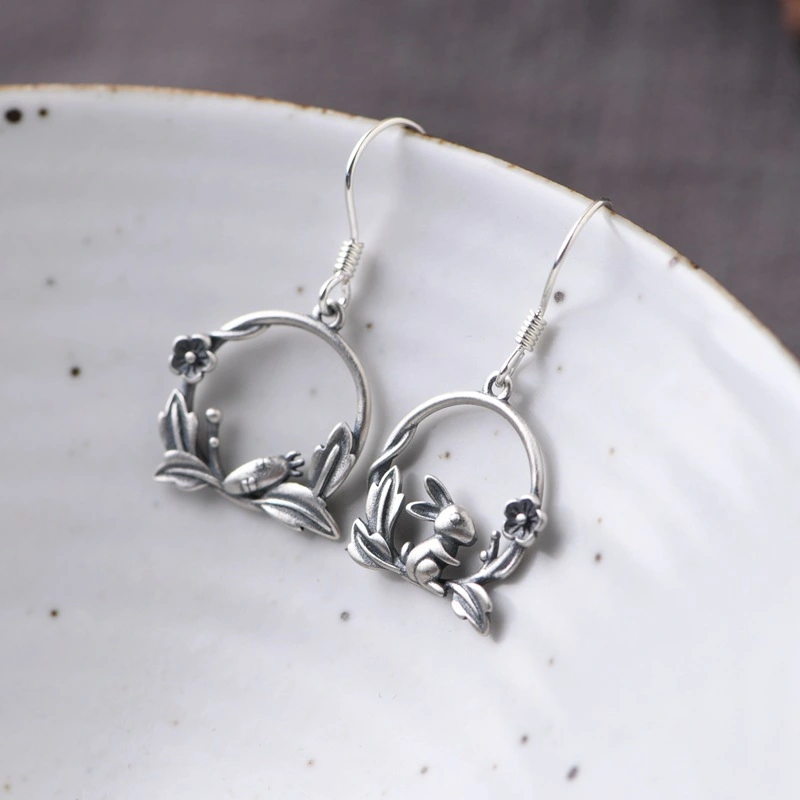 S925 Silver Retro Creative Asymmetrical Earrings Feminine White Rabbit Carrot Flower Earrings