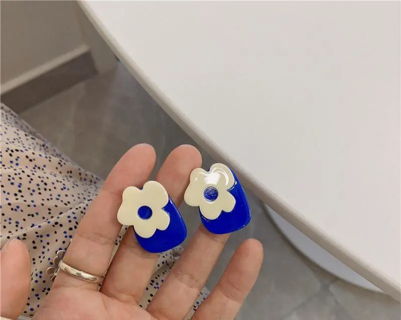 Flower Shaped Resin Earrings