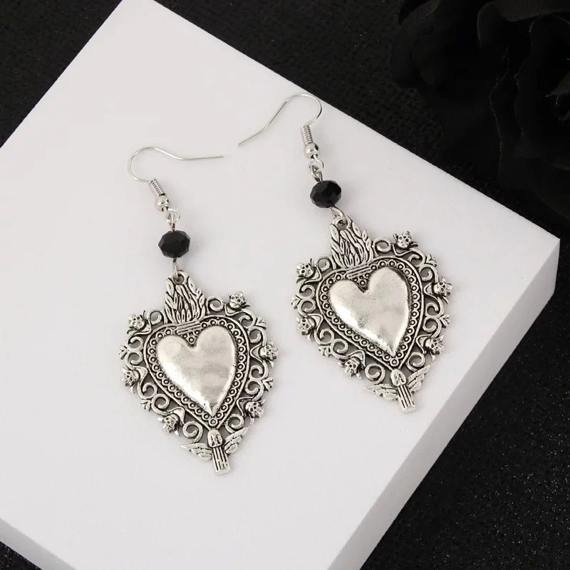 Retro Love  Fashion Punk Style Jewelry Earrings For Men And Women