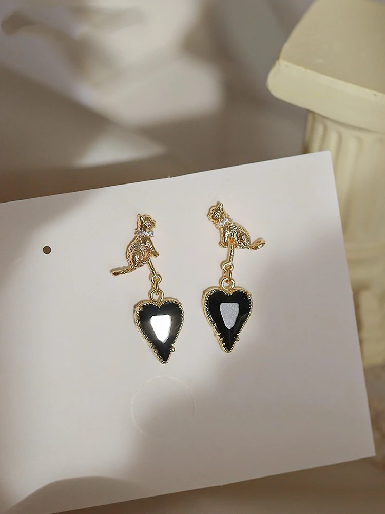 Cat Earrings Ins High Cold Retro Asymmetric Female Black