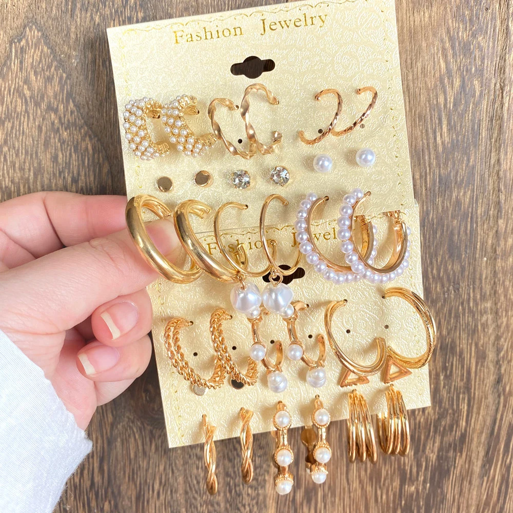 Fashion Punk C-shaped Circle Pearl Set Earrings