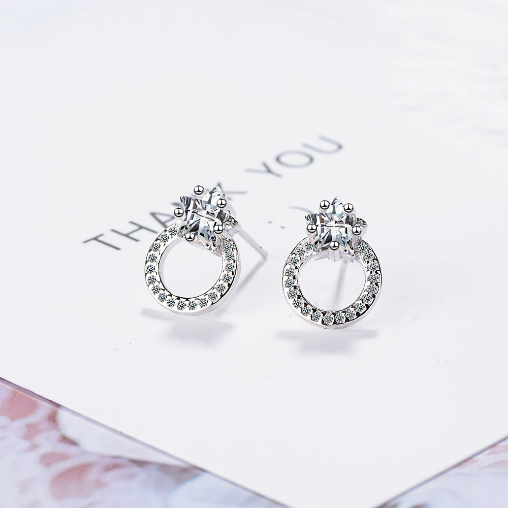 Five-pointed Star Stud Earrings Women With Diamond Fashion Temperament