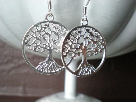 Retro Simple Metal Leaf  Women's Tree Of Life  Earrings