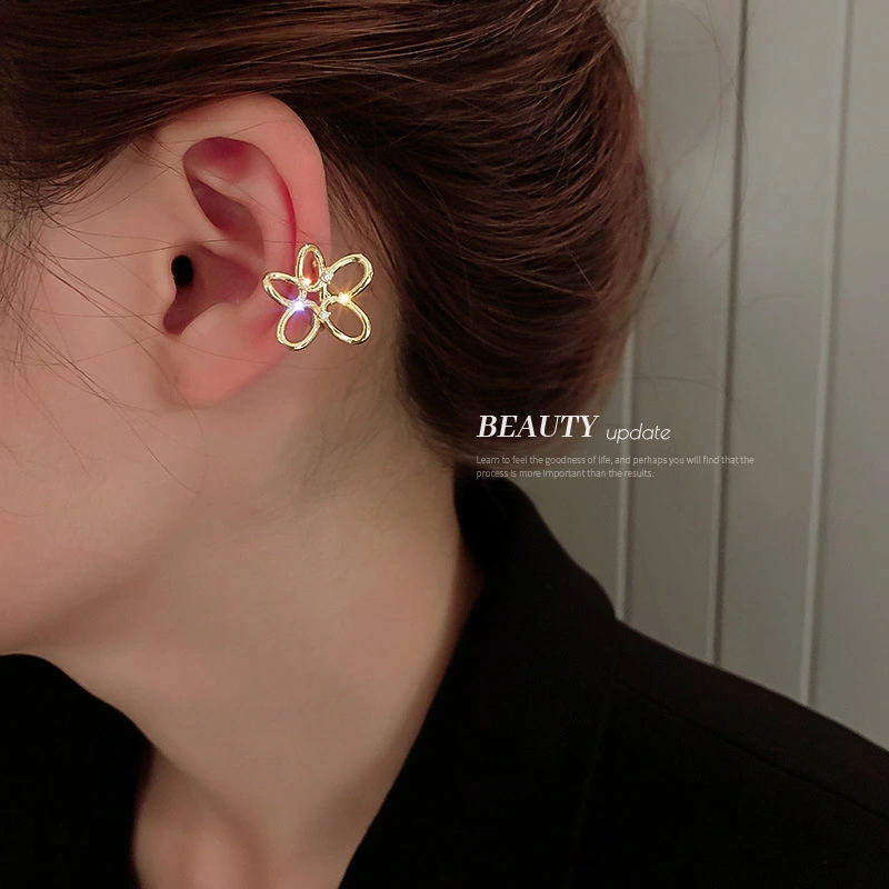 Niche Simple Non-pierced Ear Bone Clip